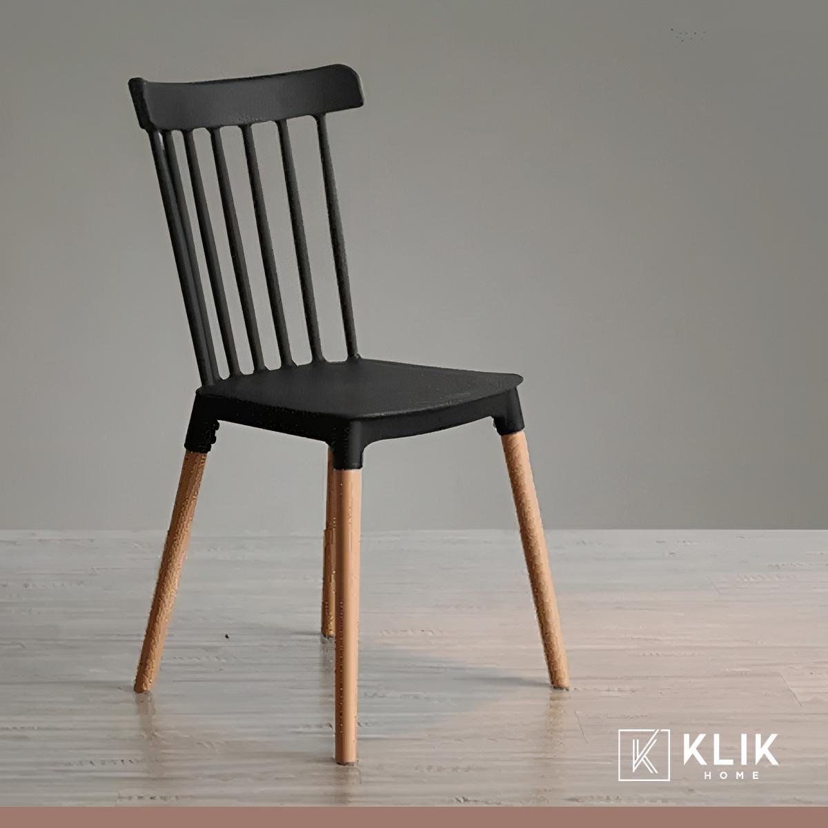 Comedor Mesa Redonda Vidrio 80cm + 4 Sillas Windsor Negras