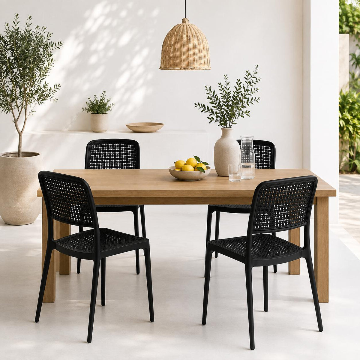 Pack de 4 Sillas de Restaurant o Terraza Comedor Hoffman Enrejada - Negra Completa