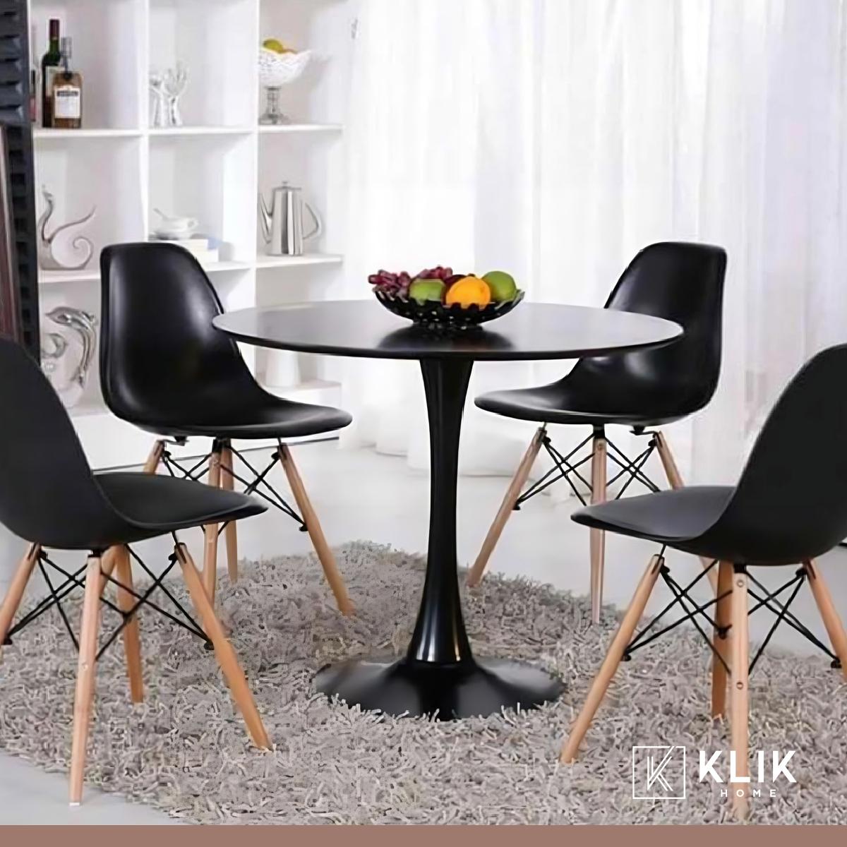 Comedor Mesa Tulip Negra - 4 Sillas Eames Negras