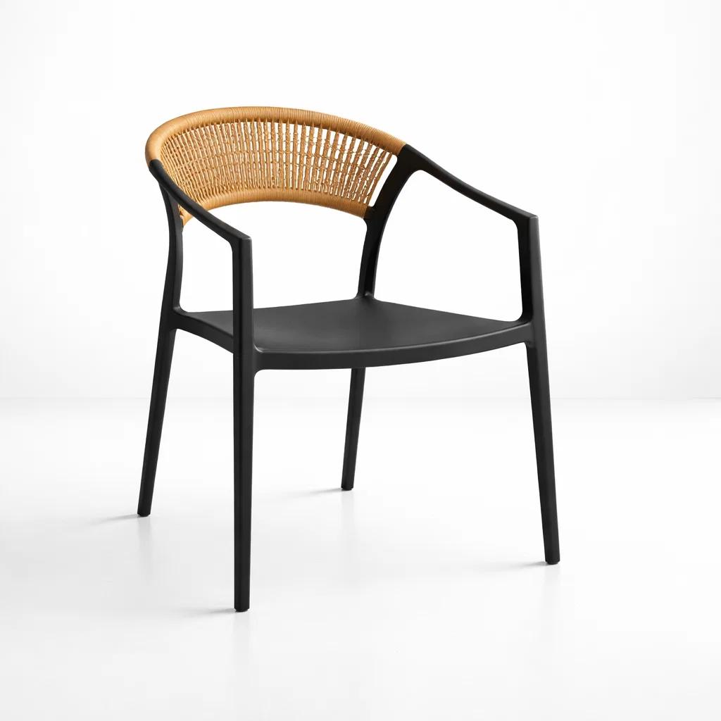 Silla Minimalista Ratán Respaldo Curvo Verona